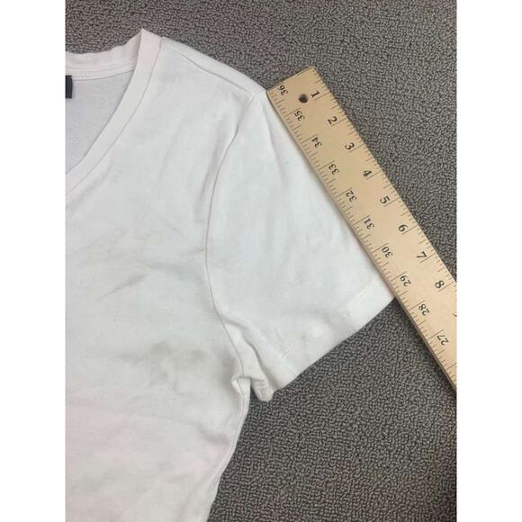 Forever 21 Women 1X White Plus Montauk Tennis Club Tee V Neck Crop Graphic Shirt - Picture 7 of 9